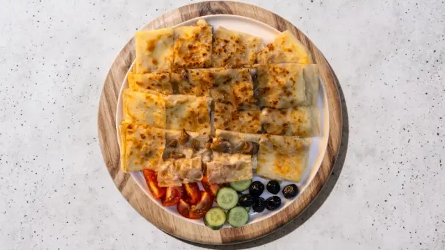 Kavurma Kaşarlı Gözleme