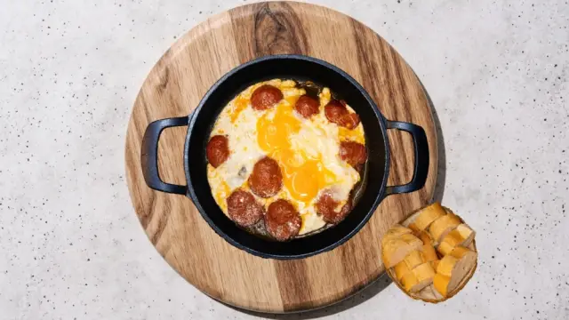 Sucuklu Yumurta